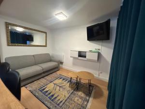 Maisons d'hotes Apat 2p a Malakoff, Paris expot port de Versailles, Rankos : photos des chambres