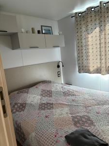 Campings Mobilhome Camping piscine Hyeres Plage : photos des chambres