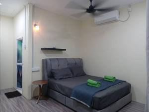 OceanBoys Chalet Coral Bay