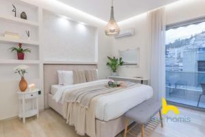 Sun-Splashed APT with Filopappou View Near Acropolis