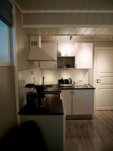 Central cozy studio with free parking