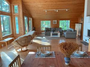 Villa Wellingholma Surrounded by Nature and Sea Views - Luvia, West Coast of Finland
