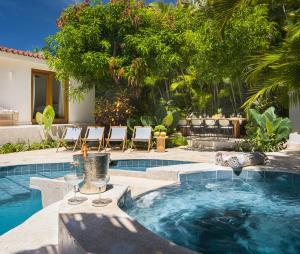 Tropical Roga Villa with Private Pool