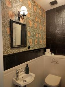 Dwór Zalipie w Starych Zambskach