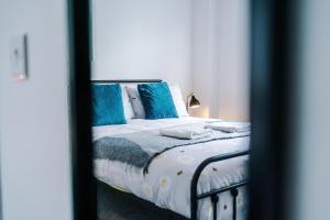 Hansas Executive Retreat - Two Luxury Townhouses by Parydise, Ideal for Business or Family