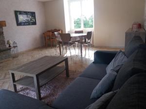 Appartements Gites du Cafe de la poste : photos des chambres