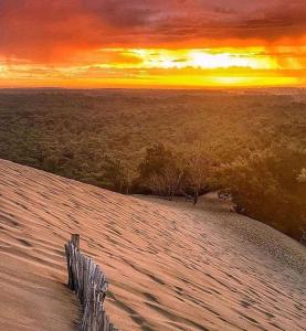 Sejours chez l'habitant Belle chambre lit King size : photos des chambres