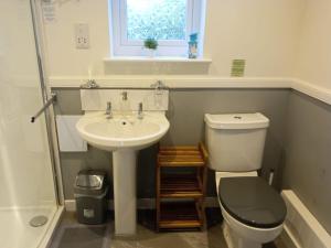 2 Guests - Garden & Patio - Sea Views