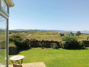 2 Guests - Garden & Patio - Sea Views