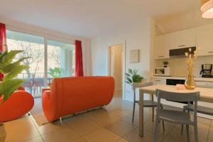 Italian Lakes 3 bedroom rental with pool