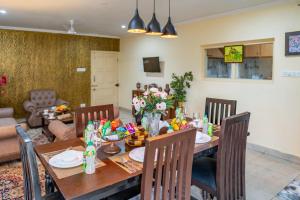 The Khayabaan - Your Fully Equipped Air-Conditioned Serviced Apartments in city centre