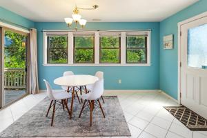 8608 - The Buccaneer at Lookout Station