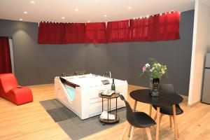 Appartements La Suite Romantique : photos des chambres