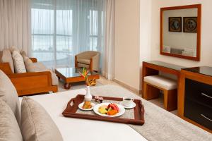 Grand Ocean Breeze Acapulco