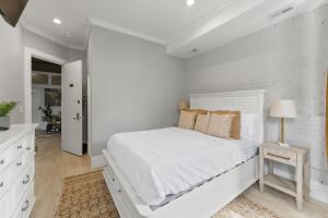 1731 Private room