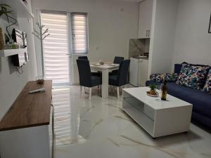 Apartment Brijest-Kotor