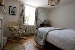 Farthing Cottage 2 South View