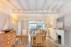 Sunshine Cottage - West Bexington