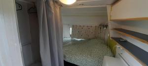 Campings Hebergements bohemes pleine nature : photos des chambres