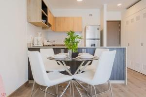 Modern 2BR Balcony in San Isidro