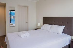 Modern 2BR Balcony in San Isidro