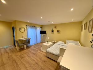 TinyMoko - Mons - proche du Shape et Pairi Daiza