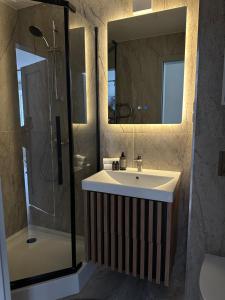 Dvaro central studio