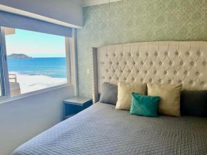 FRENTE AL MAR A PIE DE PLAYA CON ALBERCA yJACUZZY