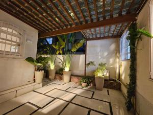 Copacabana Urban Beach Retreat with Terrace