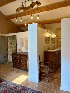 Maisons de vacances Charming Provencal Retreat with a Lush Private Courtyard : photos des chambres