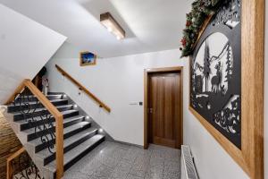 DW Na Równi Blisko Kotelnicy i Term Bania Przystanek Skibusa