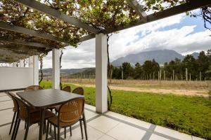 Jonker Estate - Serene stay on Helshoogte Pass
