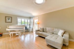 Easy SF Bay Access Updated San Pablo Duplex