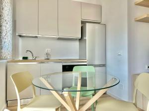 Metro S&M Home, moderno e confortevole con Metro M3 sotto casa, collegamento diretto con Stazione Centrale e Duomo di Milano