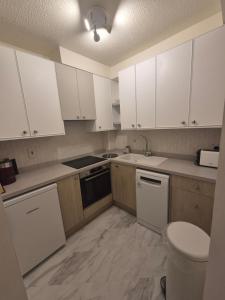 Double Room close to tramline