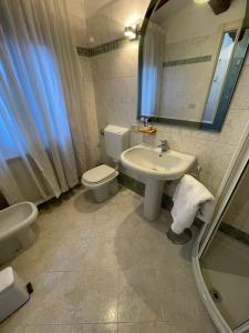 Something else in Venice Kingsclass