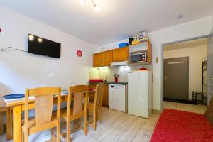 Au bon endroit N1 - Appartement 2 pièces 5 à 7 personnes - proche pistes - coeur station - balcon