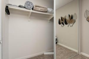 Modern Hollywood Apt Rooftop Pool & Skyline Views