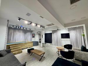 Vila King George plave TlV