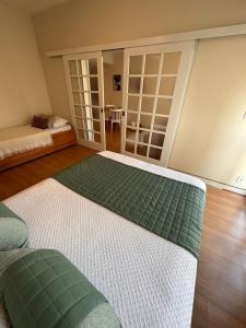 Encantador Ap em frente à Praia da Barra-SunsetDrive