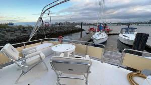 HatTrick Sea View