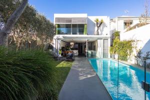 Casa Chiara, Clovelly IH