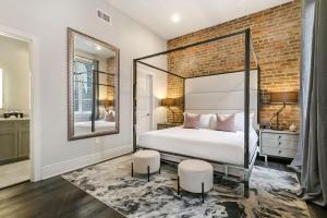 The Zulu - New Orleans Luxury Rentals