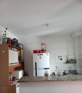 apartamento mobiliado à 3km da praia