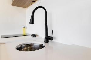 BSR Luxe Studio next to Allianz Park w Rooftop Pool and Pet Friendly