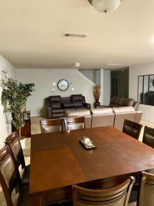 JQ Cozy Stay with available Parking near NRG Stadium