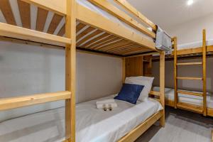 Contemporary 3BR-2BA Apartment - Perfect for 8, Val Thorens Center