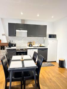 Appartements Grand studio spacieux : photos des chambres