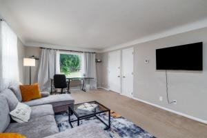 Downstairs Unit in Rocky River