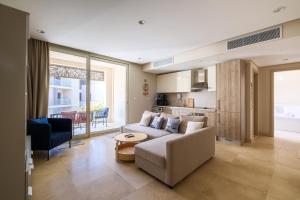 Mangroovy 1BR + Sofa bed • Pool & Beach Access